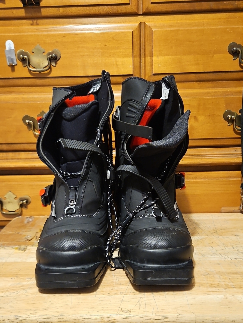 Rossignol BCX11 Thermo Adjusted Fit Euro Size 45Men's US 11 Zip Up SKI BOOT